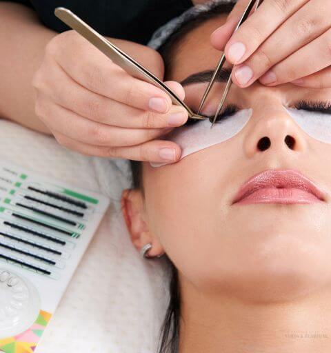 Woman with professionally applied eyelash extensions at MINH LASHES BEAUTY CLINIC
